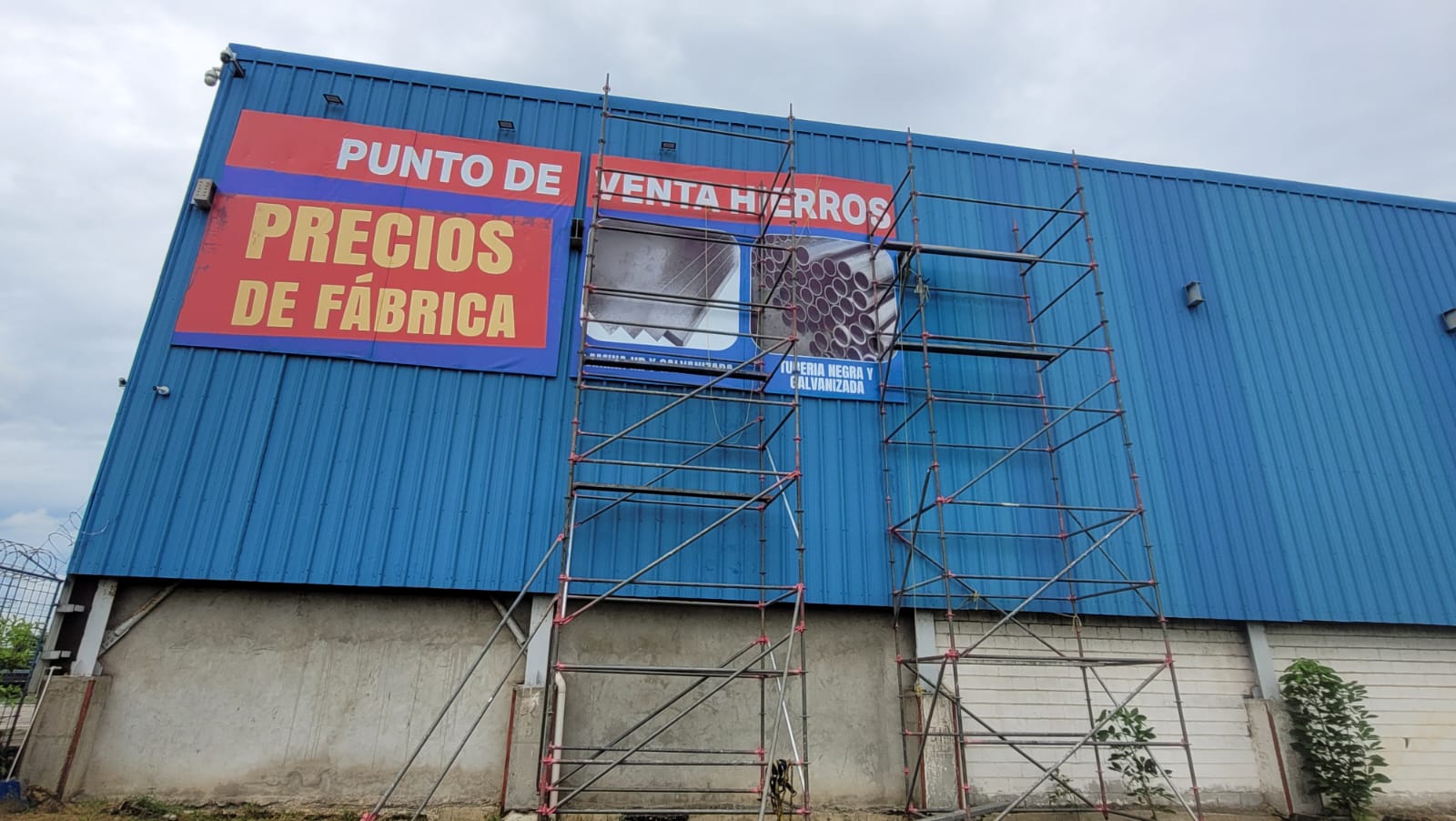 Aviso tipo bastidor
